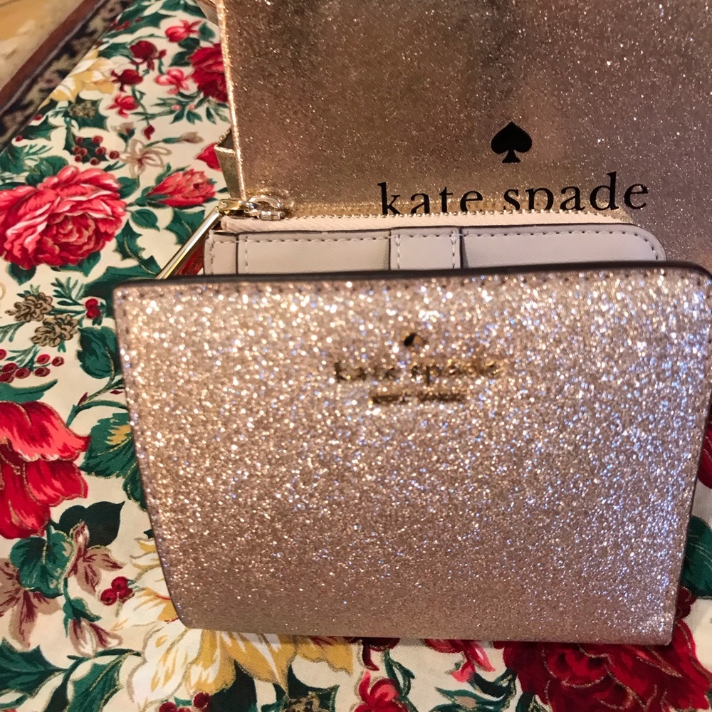 🌟KATE SPADE WALLET NWT 🎉HOST PICK